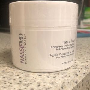 Dr. Nasif dermaceuticals detox pads